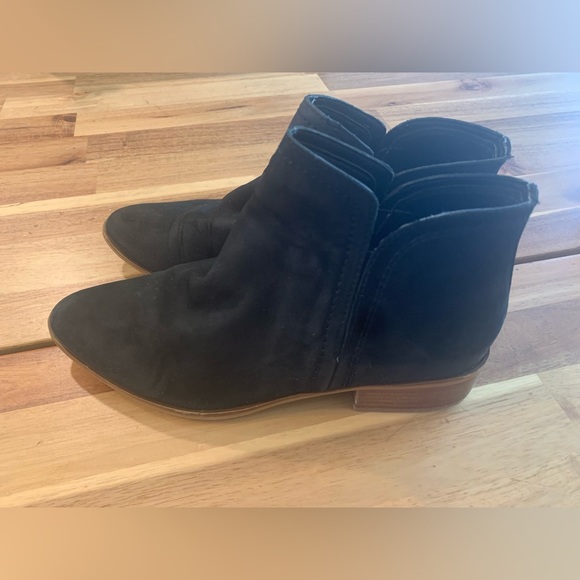 Aldo Black Suede Women’s Boots | Size 9US - Picture 6 of 7